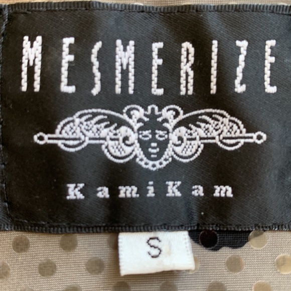 Mesmerize by KamiKam 90’s jacket with reflective dots - Picture 8 of 13